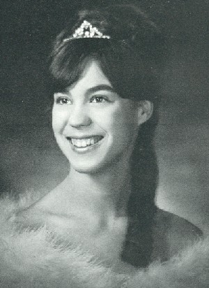 Maid of Honor Nancy Shrum 